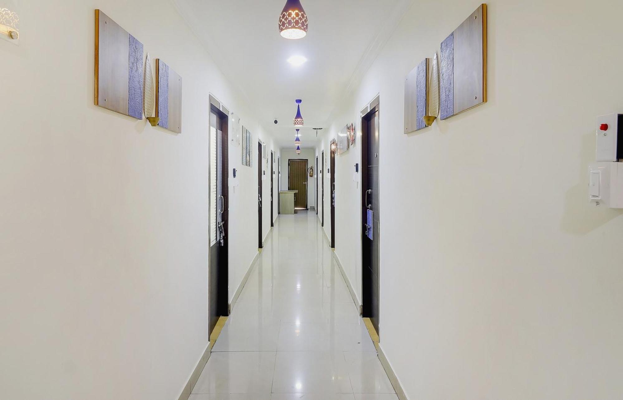 Super Hotel O Relax Grand Near Snow World Hyderabad Bagian luar foto